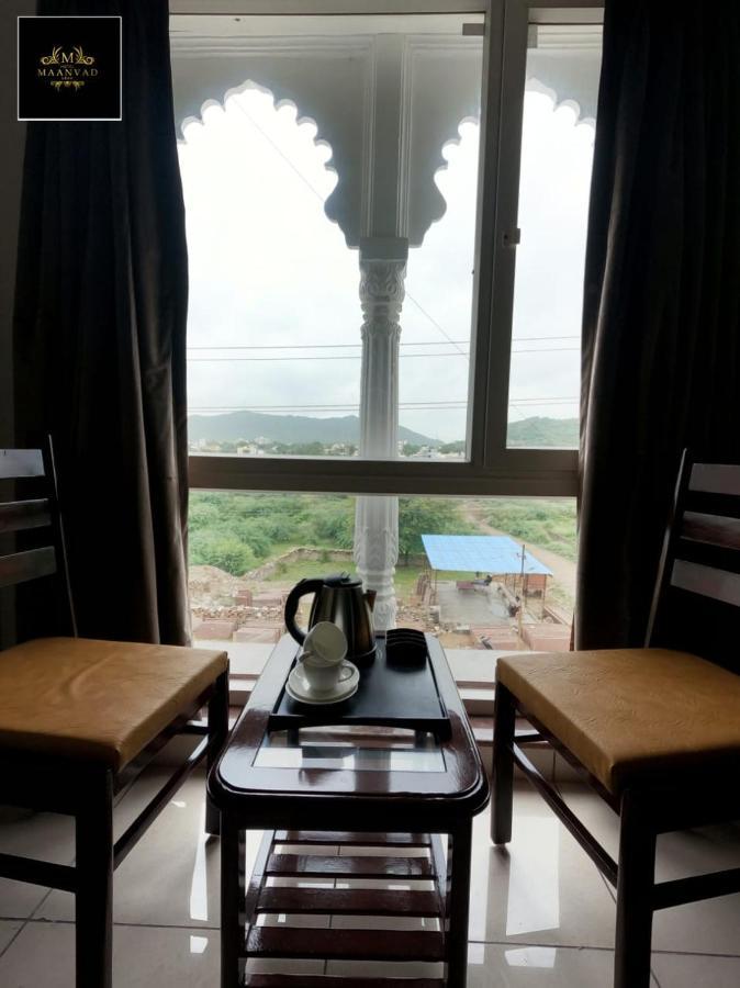 Hotel Maanvad Garh